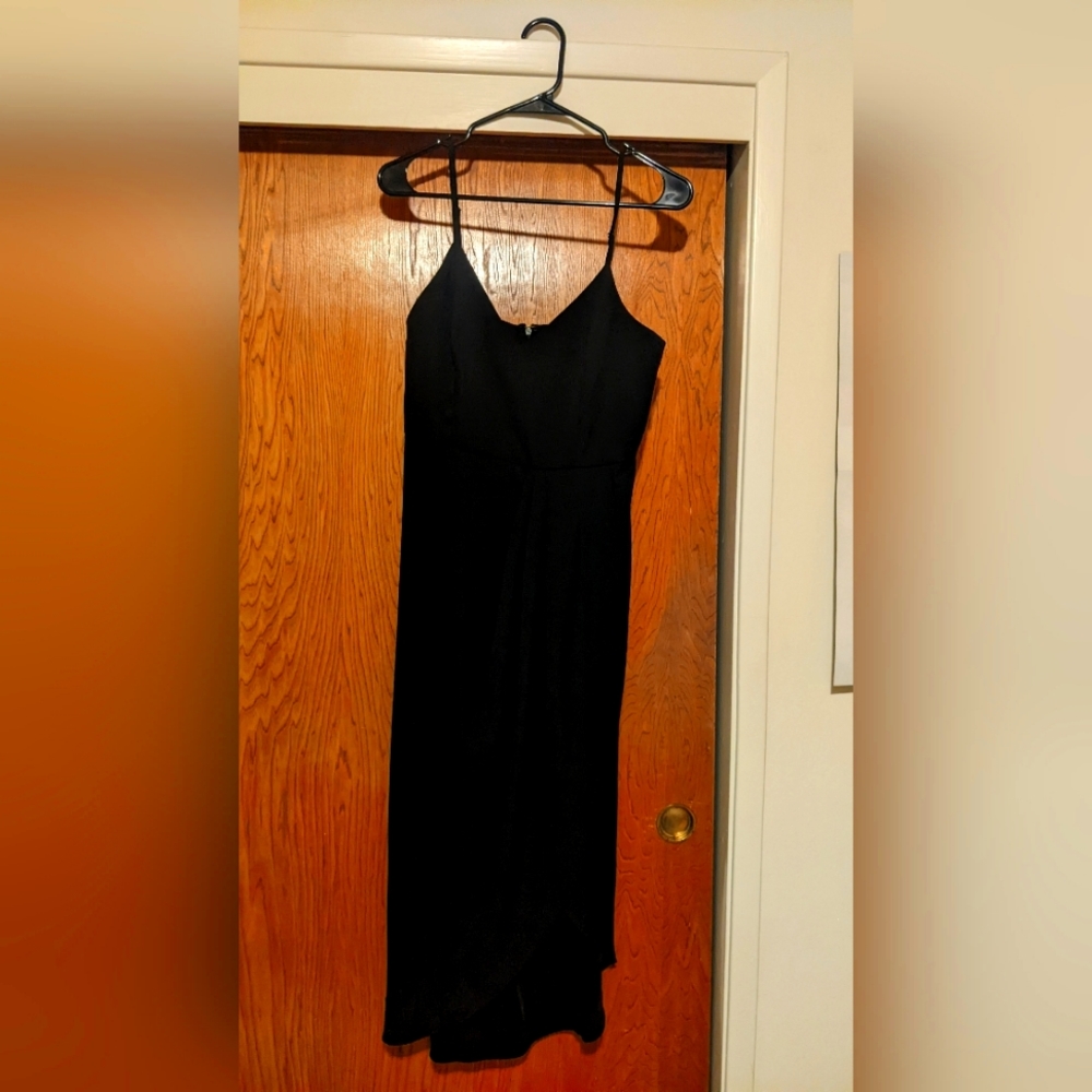 Reinette Black Midi Dress.